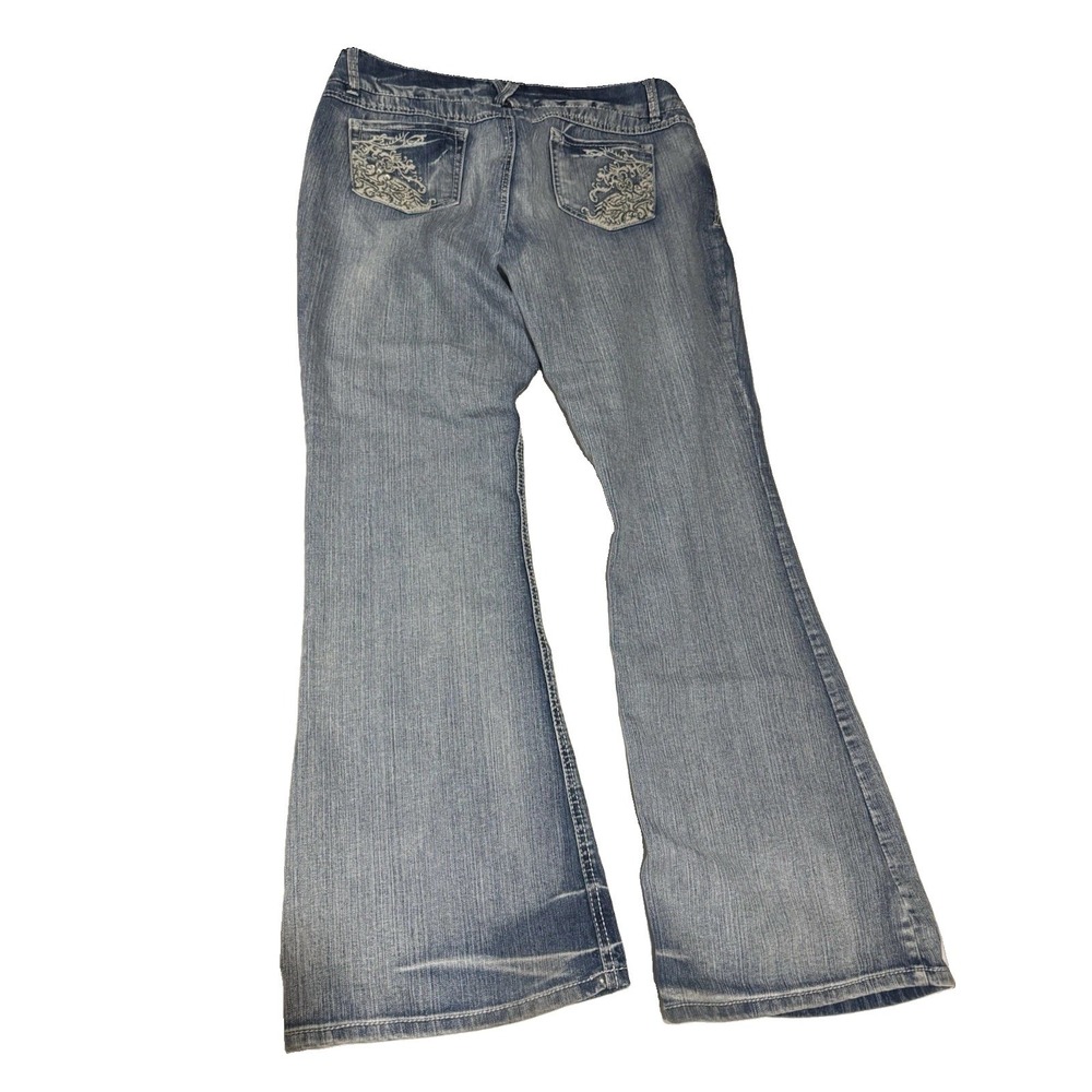 Mudd Y2K Size 17 Flare Jeans Embroidered Rhinestone Pockets Light Wash Bootcut